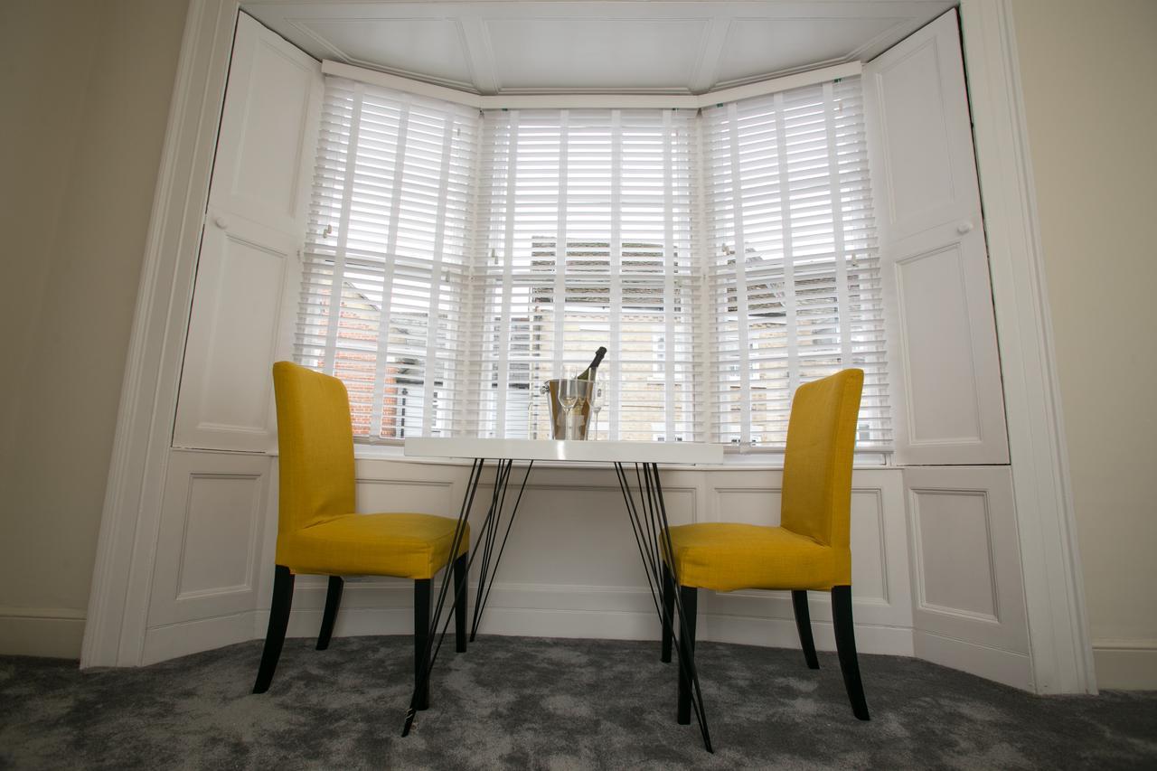 Saffron Suite And Kitchen Saffron Walden Exterior foto